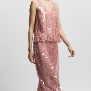 Hermoso Vestido Mini Rosa Clara de Lujo para Mujeres y Niñas, Vestido Corto de Alta Calidad con Cintura Natural, Diseño Bordado y Cierre de Cremallera - Product Image 1