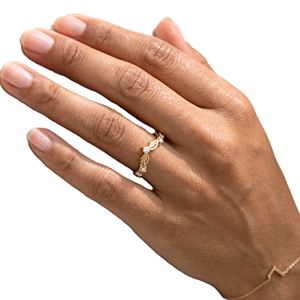 ใบรับรอง IGI เพชรทรงกลมจากห้องปฏิบัติการ ขายส่ง แฟชั่น ทองคำแท้ 14K 18K ดีไซน์มินิมอล ลายใบไม้โค้ง แหวนแต่งงาน - Product Image 6