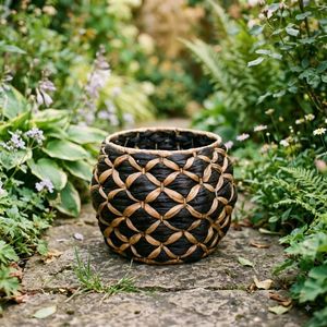 Paniers de décoration pour la maison en fibres de jacinthe d'eau – Conteneur de rangement écologique pour la maison – Vente en gros – Pot de plantes léger et durable - Product Image 6