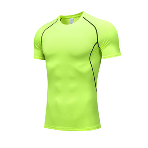 T-shirt de compression personnalisé à séchage rapide, sous-vêtement technique pour la gym, le sport, l'entraînement et le fitness, coupe ajustée pour homme - Product Image 3