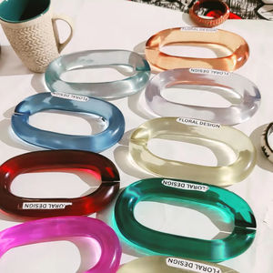 Cadena de Resina Disponible en Todos los Colores, Cadena de Eslabones Gruesos a la Moda con Forma de Ángel y Búho, Artesanía de Resina - Product Image 1