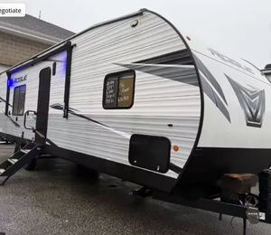 Autocaravana Usada Económica 2025 2024 2023, Remolque de Viaje Vengence 26VKS Forest Rivers, Autocaravanas - Product Image 1