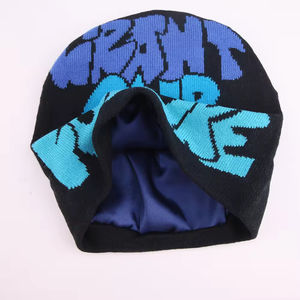 Bonnet en tricot doublé satin avec logo personnalisé, bonnet d'hiver pour femmes, bonnet personnalisé pour hommes, bonnets personnalisés avec logo - Product Image 3