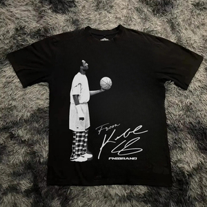 T-shirt graphique unisexe vintage avec portrait de légende du basketball, col rond surdimensionné, manches courtes, noir - Product Image 6