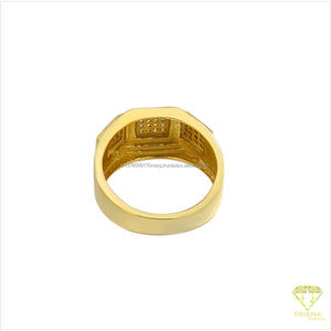 Bague géométrique de créateur en argent sterling 925 avec diamant moissanite et design scintillant multi-panneaux pour revendeurs de bijoux - Product Image 4