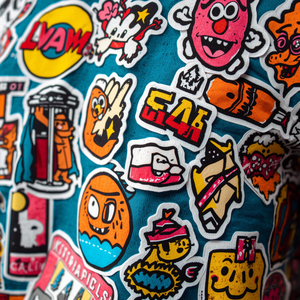 สติกเกอร์รีดร้อนสำหรับพิมพ์ลายเสื้อยืด  สติกเกอร์ไวนิลแบบรีดติดเสื้อผ้า  พร้อมบริการปรับแต่งแบบ OEM ODM - Product Image 4