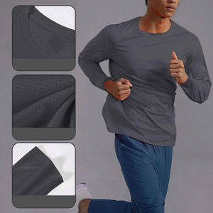 T-shirt thermique de compression athlétique pour homme – Vêtement d'entraînement alternatif extensible pour la course à pied - Product Image 4