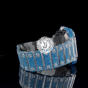 Montre-bracelet analogique de luxe de qualité supérieure avec diamants verts, boîtier et bracelet en acier inoxydable, disponible pour l'exportation - Product Image 2