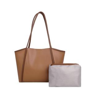 Bolsos Tote Casuales Unisex de Cuero PU de Diseño Personalizado con Cierre de Cremallera, Correa Extraíble Impermeable - Product Image 1