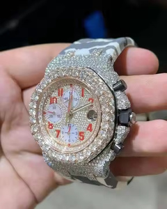 Reloj de pulsera analógico de cuarzo elegante con diamantes de moissanita de primera calidad para hombre, para un estilo moderno y lujoso - Product Image 3
