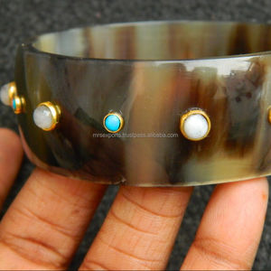 Brazaletes de cuerno de búfalo hechos a mano del fabricante superior por M. R. S. EXPORTACIONES para Fiestas y Regalos - Product Image 1