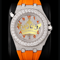 Montre de sport de luxe personnalisée avec bracelet en caoutchouc orange, boîtier carré en acier inoxydable, cadran en cristal saphir, entièrement pavé de diamants, chiffres arabes