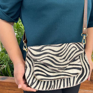 Nouvel arrivage de sac à main en cuir et fourrure animale sac à bandoulière gitane Boho en cuir véritable sac à bandoulière multi-usages vintage fait à la main de style occidental - Product Image 3