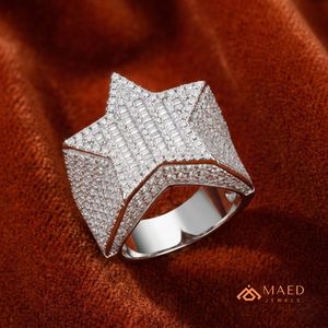 Anillo de Moissanita Estrella de Plata de Ley 925 con Pavé, Anillo Elegante de Lujo para Mujer y Hombre, Regalo Premium para EE. UU. - Product Image 4