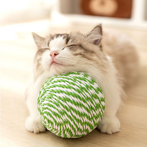 Juguete Ecológico y Moderno para Gatos, Pelota Interactiva de Sisal para Limpiar los Dientes - Product Image 6
