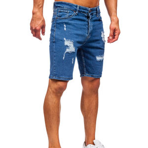 กางเกงยีนส์ขาสั้นผู้ชายสไตล์สตรีทแวร์ ปักโลโก้แบบกำหนดเอง พร้อมดีไซน์ลายนูนแบบกำหนดเอง พิมพ์ลายโซ่และประดับด้วยหิน - Product Image 3