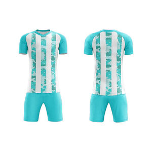 Conjunto de Uniforme de Fútbol para Hombre, Camiseta de Manga Corta con Rayas Blancas y Turquesa, Cuello Redondo, Poliéster que Absorbe la Humedad, Corte Regular - Product Image 1