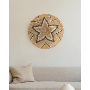 Plaque murale décorative en herbe Sabai tressée à la main, motif spirale vibrant, art de panier pour salon et cuisine rustique - Product Image 2