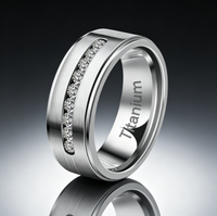 Bague en titane avec zircone sertie sur le canal central, alliance éternelle brossée de 8 mm pour homme, bijoux de luxe pour homme en gros