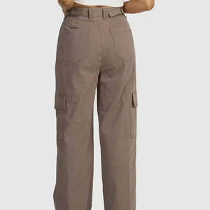 Pantalones Cargo Funcionales para Mujer, Cómodos, para Aventura, con Corte Holgado y Bolsillos Utilitarios, para Trabajo o Viaje, Servicio OEM - Product Image 2