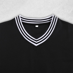 Camiseta de malla con cuello en V de secado rápido, estilo oversize y corte cropped, para uso casual, tipo jersey de béisbol, de tejido de punto. - Product Image 5