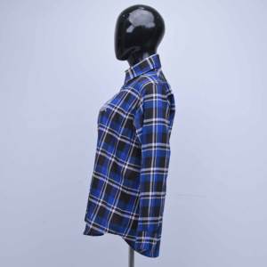 Camisa de franela a cuadros azul personalizada de calidad premium con logo impreso TTA, manga larga, con botones, informal, para mujer - Product Image 4