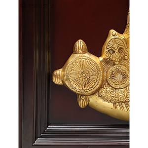 20 \ "รูปปั้นไม้ประดับมงกุฎประดับด้วยทองเหลือง (Venkateshvara) สำหรับแขวนผนัง - Product Image 2