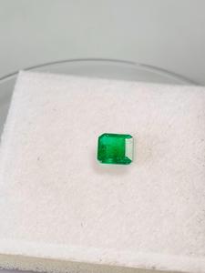 Émeraude naturelle zambienne octogonale 7,4*6,9 mm 1,13 carats, couleur verte premium, lustre excellent, qualité supérieure, pierre précieuse naturelle pour collectionneur - Product Image 4