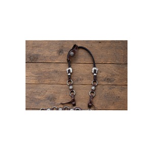 Ensemble de têtière et collier de poitrée LLT Western Horse en cuir marron avec conchos argentés, confortable, durable, logo personnalisé, équipement d'équitation - Product Image 3