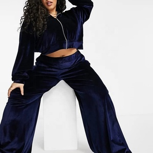 Conjuntos de Ropa Deportiva de Terciopelo para Mujer, Tallas Grandes, Bordados, Transpirables, para Verano - Product Image 3