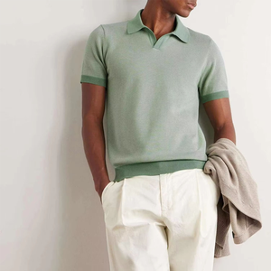 Polo de punto de manga corta para hombre, verde liso, algodón, casual, corte regular, transpirable, teñido liso, 100% algodón - Product Image 1