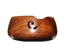 Cuenco de madera para hilo, amado por los tejedores, con una espiral suave que alimenta el hilo de forma limpia, ayuda a mantener la tensión y mantiene el hilo organizado. - Product Image 5