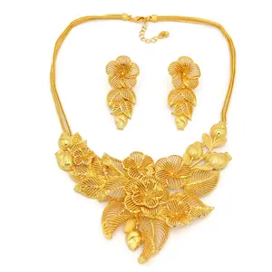 Hot Selling 18k Gold Plated African Design Elements, Such As Traditional Motifs Flower Shape Necklace Earring Set