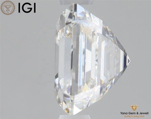 Hermoso Diamante Cultivado en Laboratorio con Corte Asscher de 2.01 Quilates, Color F, Claridad VVS2, con Certificado IGI, para un Anillo Elegante y Personalizado - Product Image 4