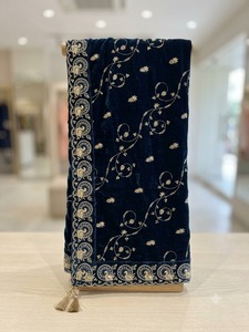 Sari en soie velours bleu brodé avec fils Zari et sequins, pièce de chemisier longue élégante, cadeau de mariage indien, tenue de soirée pour femme - Product Image 3