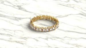 Anillo de Boda de Lujo con Corona de Diamantes Marquise y Diamantes Redondos en Oro de 18K, Diseño Festoneado, Joyería Fina para Mujer - Product Image 3