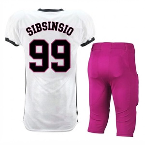 Maillot de football sublimé rose et blanc en gros avec pantalon rembourré intégré, vêtements de sport pour jeunes en gros, kit d'équipe personnalisé, uniforme personnalisé OEM - Product Image 2