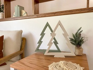 Décoration murale en forme de sapin de Noël en bois de style moderne faite à la main, écologique, taille personnalisable - Product Image 2