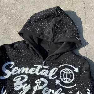 Sudadera con capucha de felpa francesa de gran gramaje, con hombros caídos, cremallera y pedrería, personalizada - Product Image 4