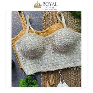 La Mejor Colección de Ropa India: Blusa de Fiesta con Perlas y Apliques, Estilo Espalda Descubierta, en Venta - Product Image 4