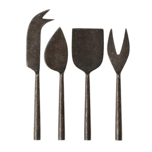 Ensemble de couteaux à fromage en métal avec finition argentée mate attrayante pour la restauration, accessoires de table élégants pour les restaurants - Product Image 2