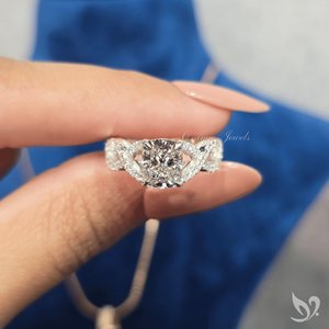 แหวนเพชรแล็บทรงยาว 2 กะรัต ทองคำขาว 10K ดีไซน์ไขว้ประดับเพชรแบบพาเว่ รับรองโดย IGI - Product Image 5