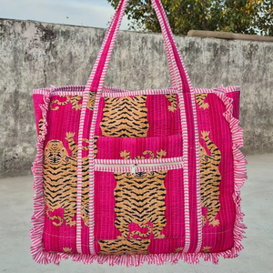 Women's Spring Summer Fashion <b>Large</b> Cotton Quilted Tote <b>Bag</b> with Zipper Closure Block Printed Frills for Tour Travel Solid Color - Product Image 1