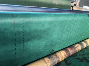 Membrana Impermeabilizante para Techos de Material PP Verde Oscuro de 160G, Impermeable y Permeable al Vapor, Rollos Industriales y Formas Cuadradas - Product Image 1