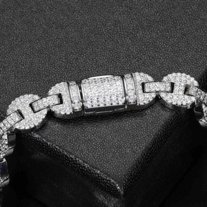 Último Diseño en Joyería Hiphop de Lujo, Pulsera de Cadena Cubana Miami Moissanite en Plata de Ley 925 para Unisex - Product Image 3