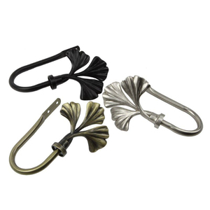 Sujetadores de cortinas metálicos con diseño de hoja de ginkgo, acabado dorado, fácil instalación, para decoración de ventanas del hogar. - Product Image 6
