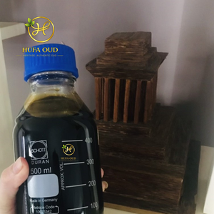 Calidez y Elegancia: Aceite de Oud Natural 100% Puro Destilado al Vapor, Aceite Esencial Puro para Incienso - Product Image 5