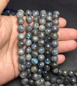 Perles de cristal naturel mélangées |   Labradorite, Agate bleue mate, Tourmaline noire |   Perles de pierres précieuses rondes de 6 mm et 8 mm pour la guérison |   Vente en gros - Product Image 2