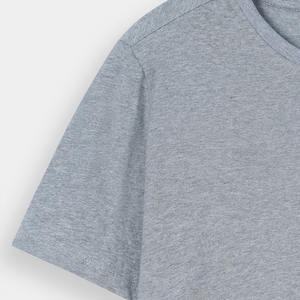 Camiseta de algodón de 200 GSM para hombre, personalizada, de manga corta, estilo urbano, cuello redondo, venta al por mayor, marca privada, suministro OEM - Product Image 2