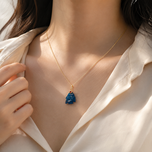 Collar de Moda con Colgante de Pez Tallado a Mano en Latón Chapado en Oro de 18k con Piedras Preciosas, Diseño Animal, Joyería para Mujer - Product Image 5